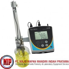 EUTECH PC2700 Benchtop Meter With pH/Conductivity/Temp. Electrode